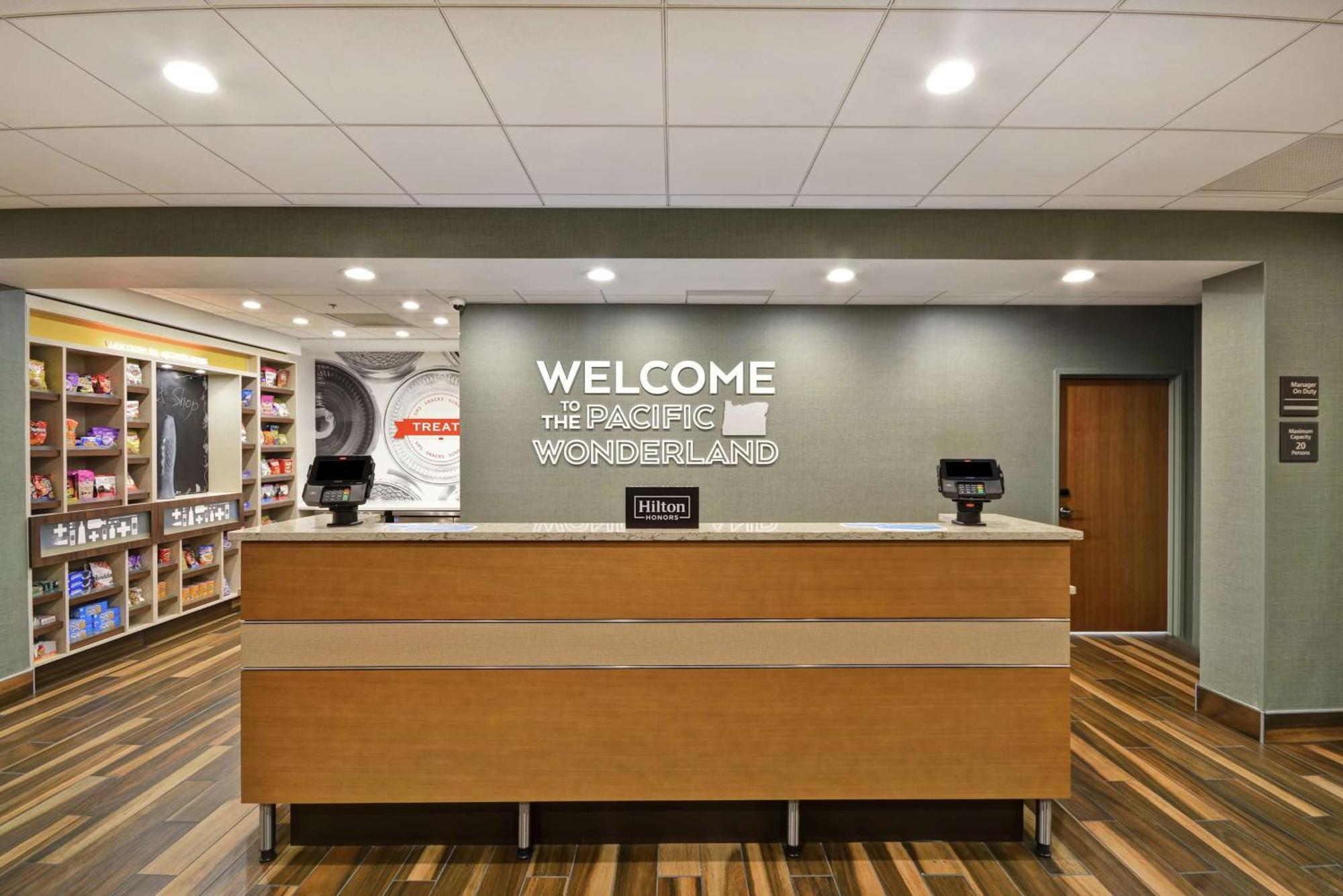 Hampton Inn & Suites Ґрантс-Пасс Екстер'єр фото