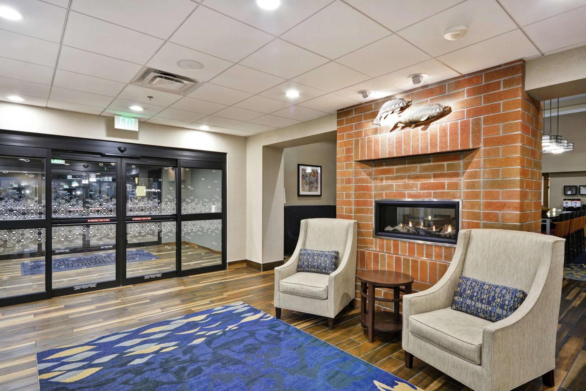 Hampton Inn & Suites Ґрантс-Пасс Екстер'єр фото