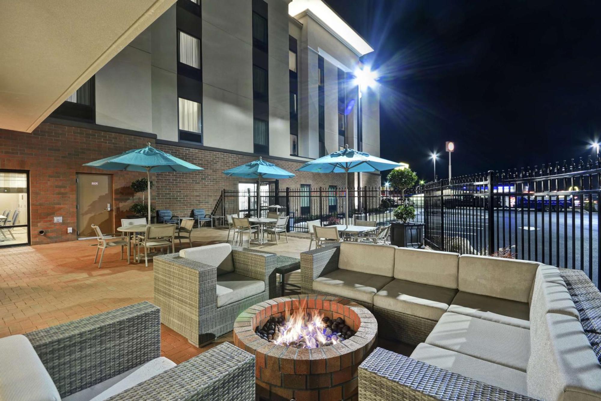 Hampton Inn & Suites Ґрантс-Пасс Екстер'єр фото
